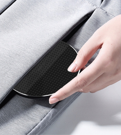 SZYBKA ŁADOWARKA INDUKCYJNA BEZPRZEWODOWA BIURKOWA