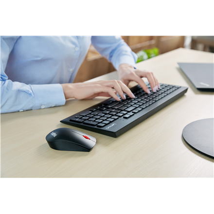 Lenovo Professional Professional Wireless Keyboard and Mouse Combo - US English with Euro symbol Keyboard and Mouse Set Wireless Mouse included US US English Numeric keypad Wireless connection Black