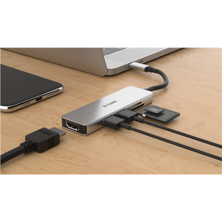 D-Link 5-in-1 USB-C™ Hub with HDMI and SD/microSD Card Reader DUB-M530	 USB Type-C