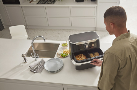 NINJA | Double Air Fryer | AF500EU Foodi FlexDrawer | Power 2470 W | Capacity 10.4 L | Black