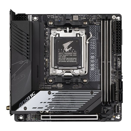 Gigabyte B650I AX, AMD B650 Mainboard - Sockel AM5, DDR5