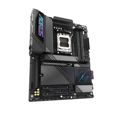 Gigabyte X870E AORUS Pro, AMD X870E Mainboard - Sockel AM5, DDR5
