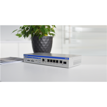 Teltonika RUTXR LTE Router