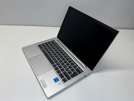 HP | REFURBISHED Grade A HP EliteBook 830 G8 | 13.3 " | FHD | Intel Core i5 | i5-1135G7 | 8 GB | Solid-state drive capacity 256 GB | Intel Iris Xe Graphics | Windows 11 Pro | Keyboard language Nordic | Keyboard backlit | Warranty 12 month(s)