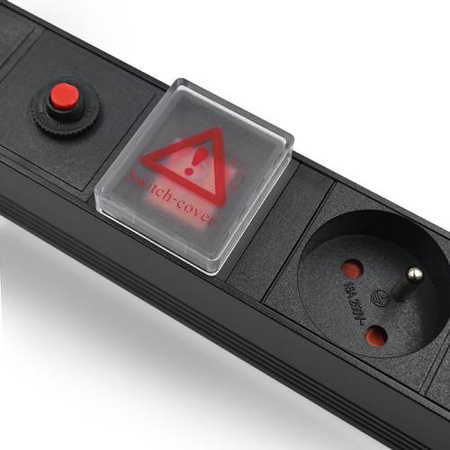 Listwa zasilająca antyprzepięciowa Qoltec do szafy RACK 19 1U 16A PDU 6xFRENCH 2m czarna