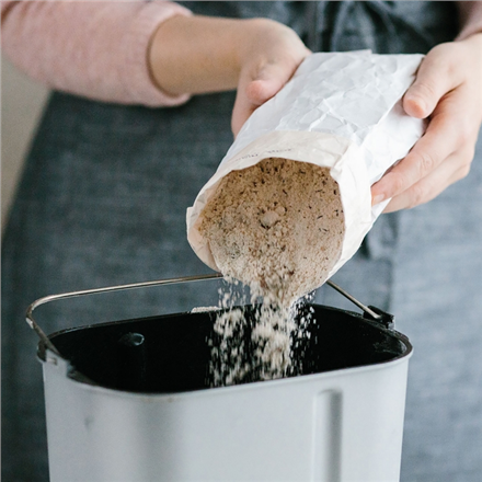 Panasonic Bread Maker SD-R2530 Power 550 W Number of programs 30 Display Yes Black