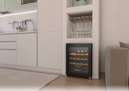 Candy Wine Cooler | CWC023 | Energy efficiency class G | Free standing | Bottles capacity 23 | Black