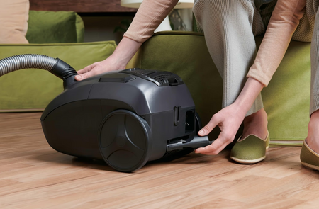 Hoover Vacuum Cleaner | HE120PET 011 | Bagged | Power 700 W | Dust capacity 2.5 L | Iron Grey